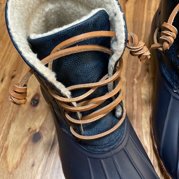 Seven7 Duck Boots - Picture 4 of 11